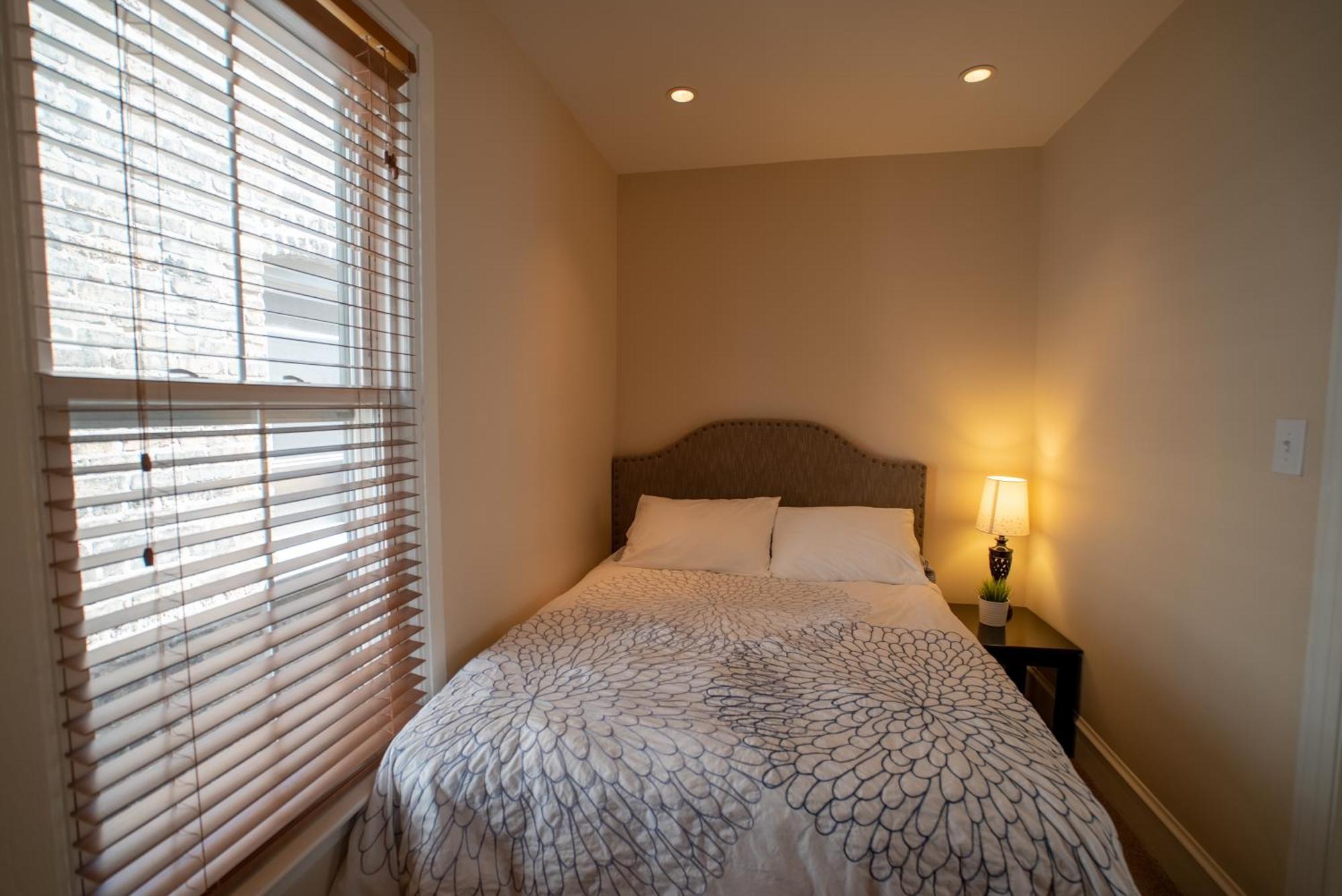 Roscoe Village Guesthouse Chicago Room photo